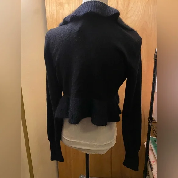 WHBM NWT Wool Rabbit Blend Ruffle Shrug Sweater Cardigan Bolero - Sz M - Picture 6 of 14